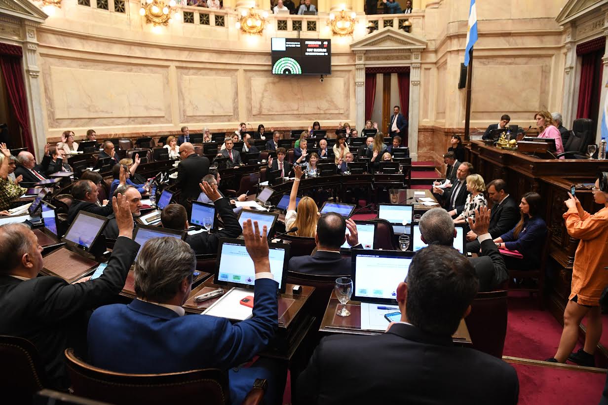 El Senado se aprobó prórroga para que no se desalojen asentamientos.