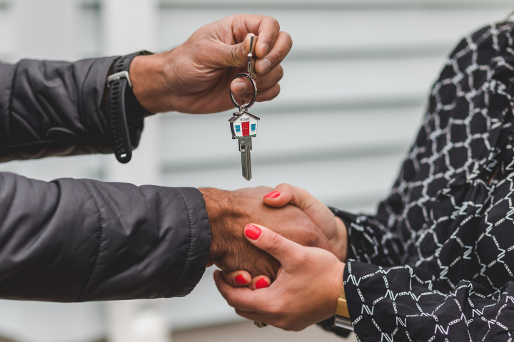 Hipoteca puente: la solución para comprar una vivienda antes de vender