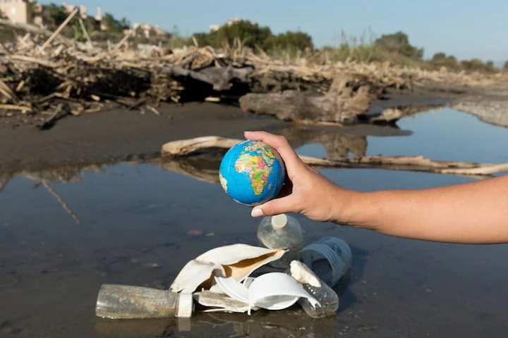 contaminación de la flora y fauna