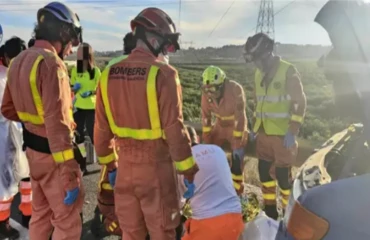 Murió una persona y otra resultó herida de gravedad tras arrollarlas dos camiones en España