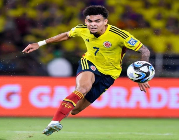 Colombia sorprende al vencer a Brasil 2-1 en un emocionante encuentro