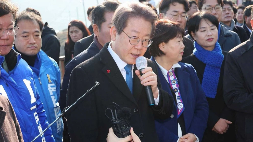 Lee Jae-myung: Político Surcoreano Apuñalado en Ataque en Busan