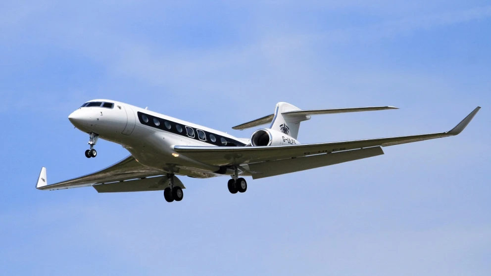 BBVA Vende Jet Privado de Francisco González: Estrategia Sostenible en Desplazamientos