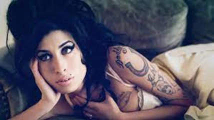 La biopic de Amy Winehouse ya tiene su primer trailer