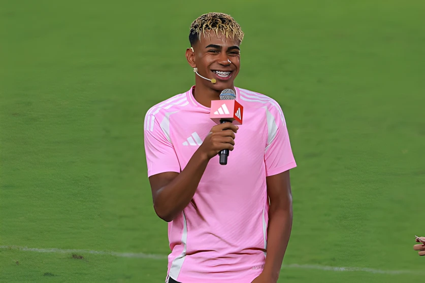 El día que Flick dejó de gritar (Y Barcelona no lo notó)